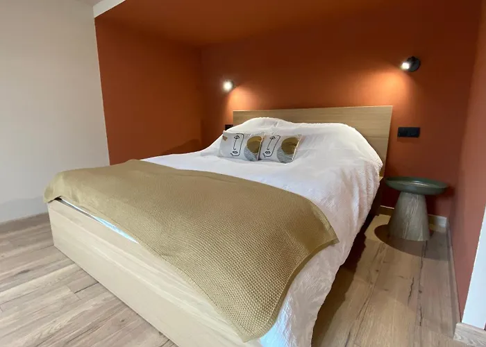 Parenthese Terracotta 3*