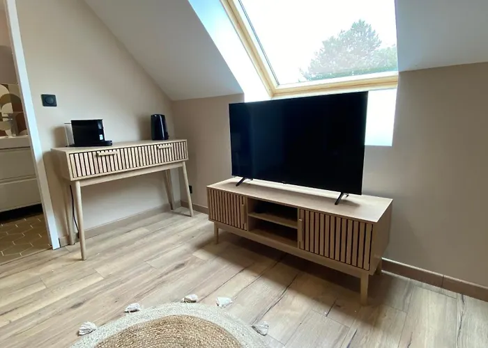 ベッド・アンド・ブレックファスト Parenthese Terracotta 3*